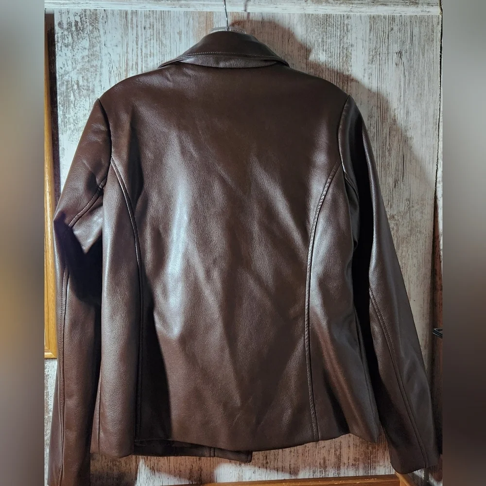 Time and Tru Dark Brown Bomber Jacket Faux Leather Coat NWT Small